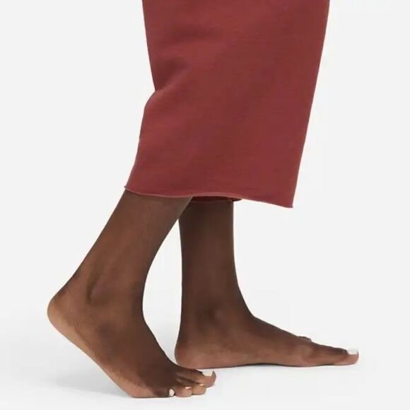 NIke Yoga Luxe Women's Cropped Fleece Pants - Picture 3 of 9